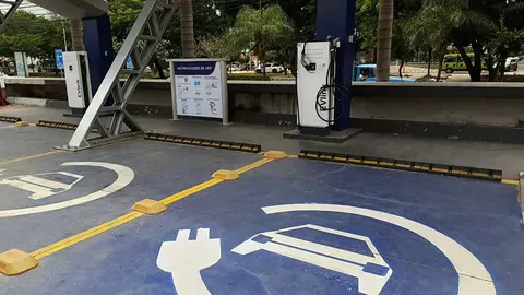 ESTACIONES-DE-CARGA