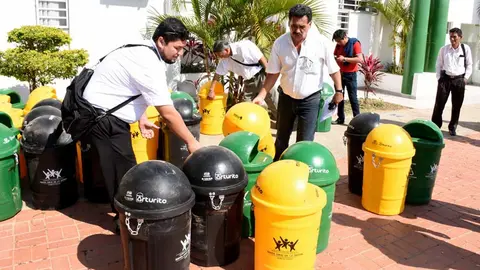 &iexcl;CONTENEDORES-DIFERENCIADOS