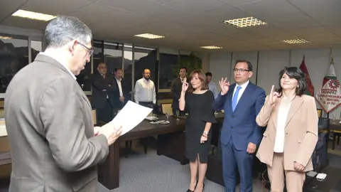 El pastpresident Ibo Blazicevic, toma juramento al nuevo Directorio de la C&aacute;mara Nacional de Industrias