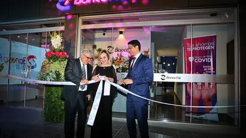 La Presidenta del Banco FIE y el Gerente regional inauguraron el edificio de la entidad en Tarija