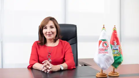 Cinthya Aramayo preside a los industriales pace&ntilde;os