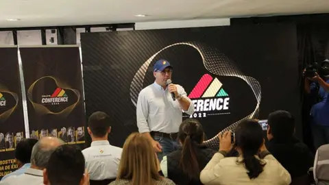 Rogerio Rezende, CEO de TOTALPEC anunci&oacute; el evento en el que disertar&aacute;n 6 personalidades.