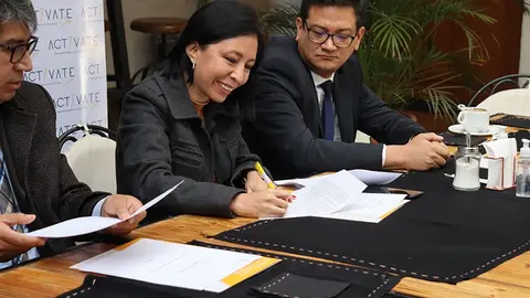Convenio Microsoft y Fundaci&oacute;n Activate (3)