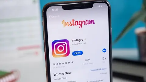 INSTAGRAM