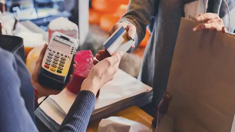 En Bolivia se registra hasta mayo de 2022 al menos 254.036 tarjetas de cr&eacute;dito activas.