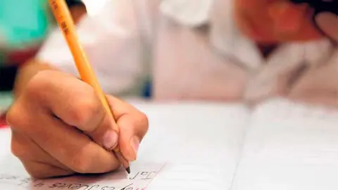 un-escolar-pasa-clases_0_0