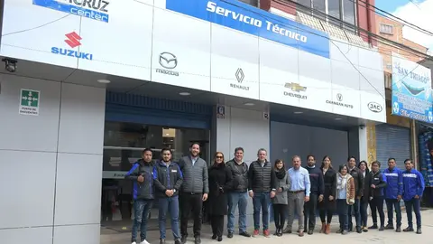 Imcruz inaugura taller de servicio t&eacute;cnico en El Alto