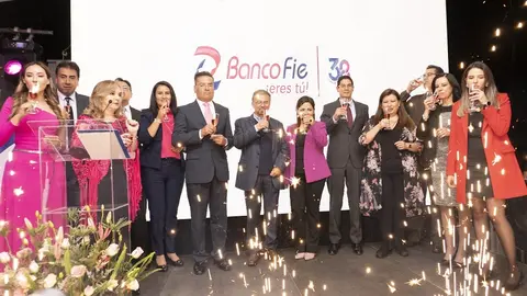 Aniversario Banco Fie