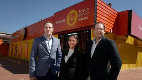 Alfonso Kreidler, Siboney Montero y Juan Jos&eacute; Landivar