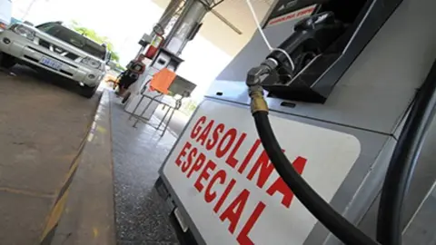gasolinera-bomba
