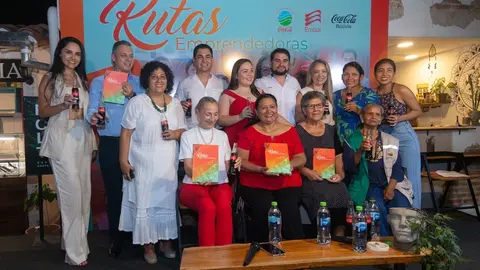 Presentaci&oacute;n de Rutas Emprendedoras, libro que recoge 17 historias (5)