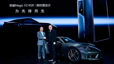 HONOR-PORSCHE-01