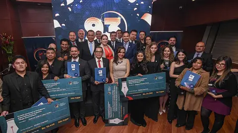 CNI-PERIODISTAS-01