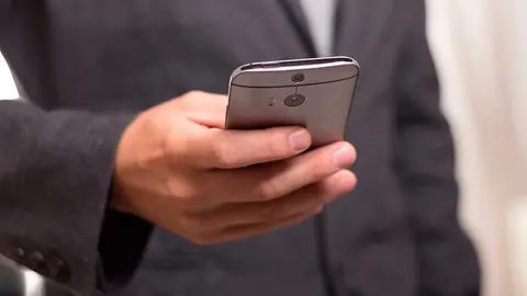 SMARTPHONES