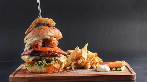 BURGER-WEEK-01