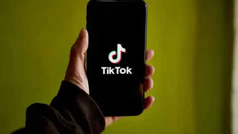 TIKTOK-01