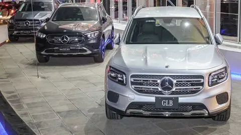 MERCEDES-BENZ