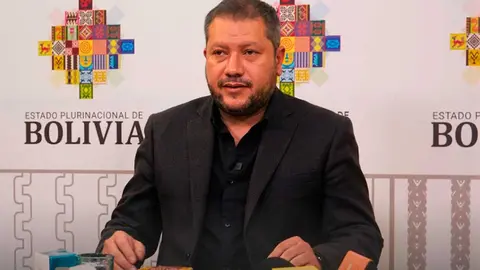 MINISTRO-HIDROCARBUROS