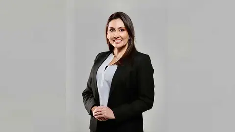 MABEL-BECERRA-01