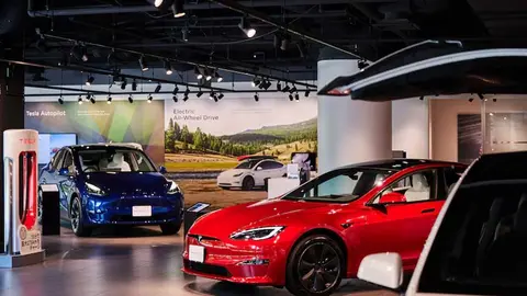 TESLA-TOYOTA-01