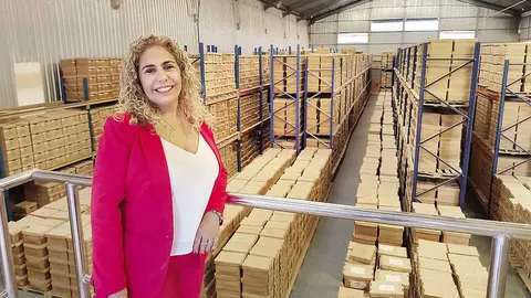WOMEN-CAINCO-01