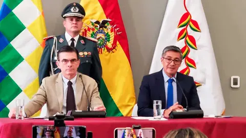 espinoza-paz-2511