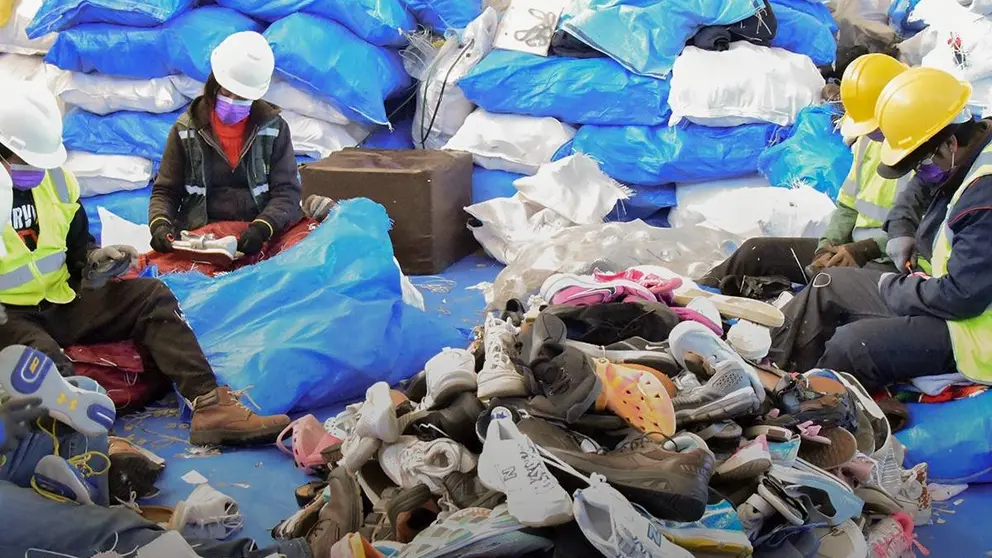 Ropa usada secuestrada por la Aduana. Foto: Aduana Nacional