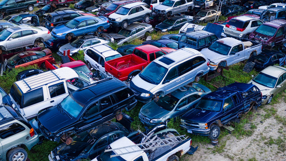 Referencia de venta de autos ilegales