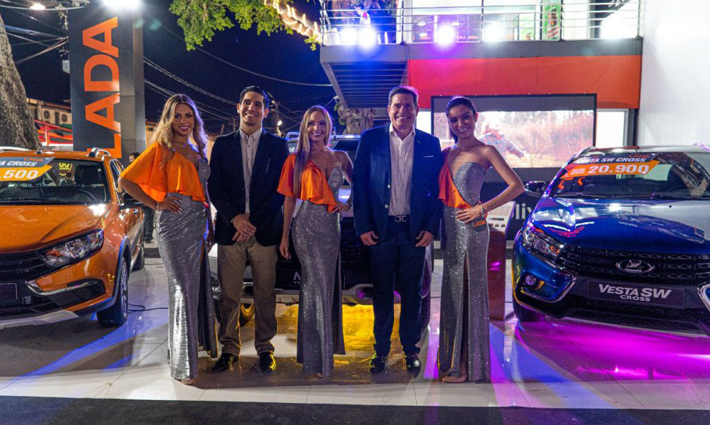 Ejecutivos - Presentación LADA