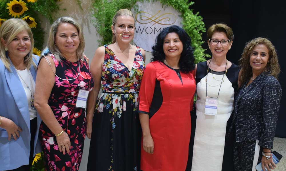 MUJERES-LIDERES-CAINCO-FORO-2