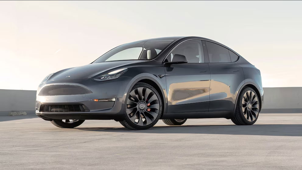 Tesla Model Y, a pesar de perder un 3% en el último año, sigue siendo el auto eléctrico más vendido del mundo
