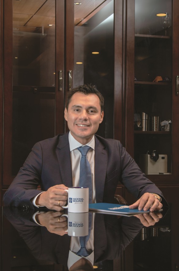 Jorge Hugo

parada

Nacional Seguros