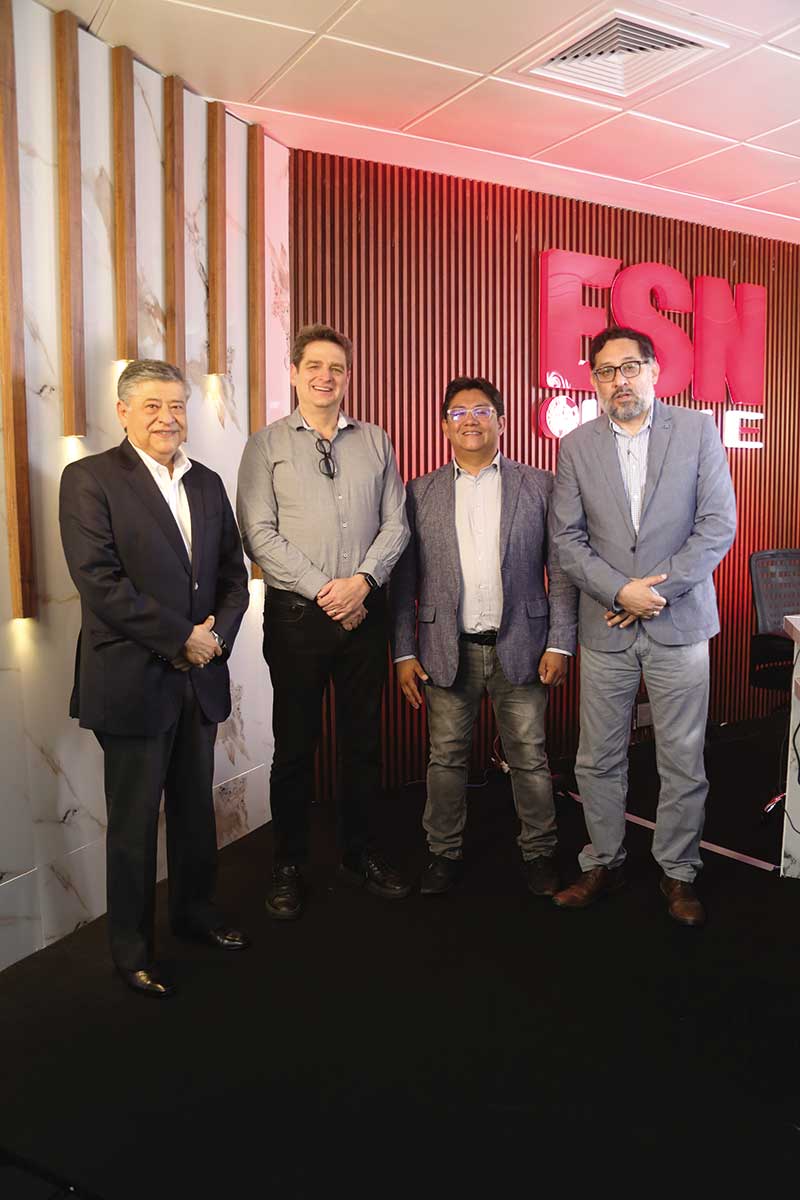 Factor K. Presenta un análisis económico y empresarial con sentido humano